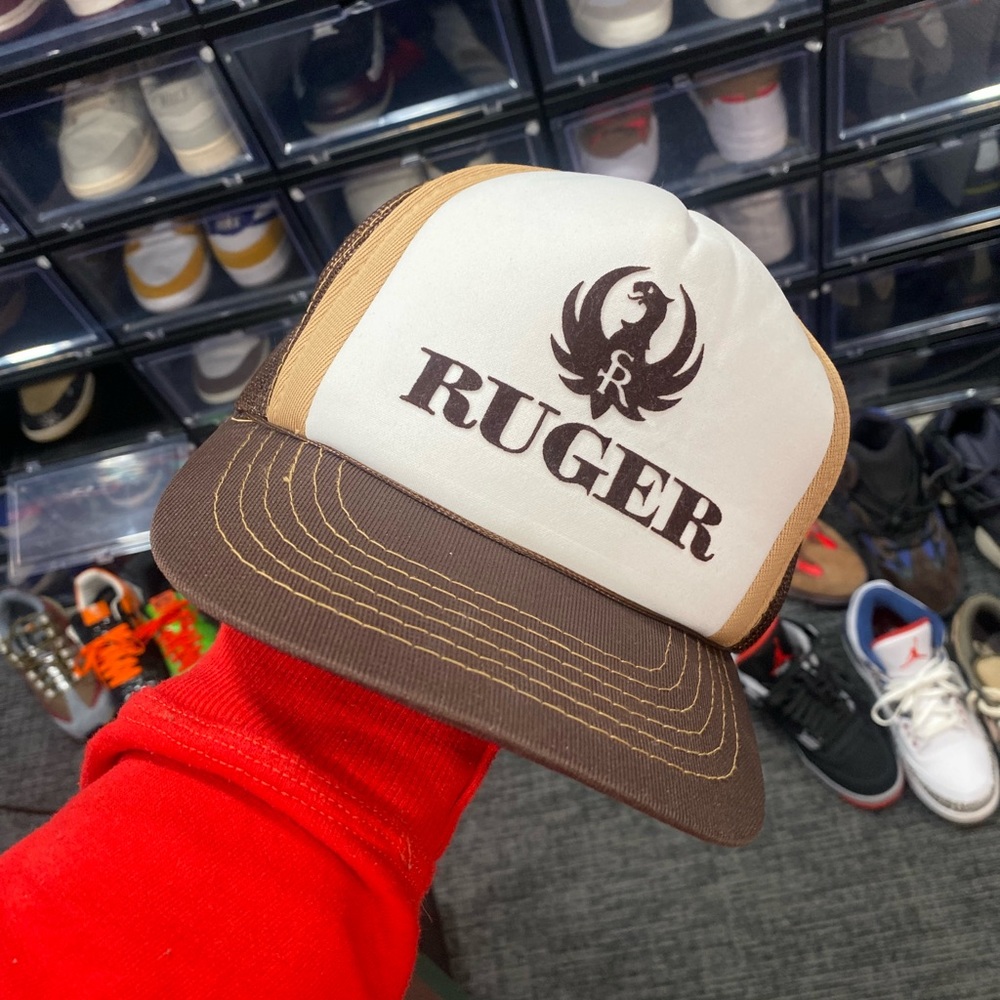 VTG RUGER TRUCKER HAT • 80s VINTAGE SNAPBACK CAP • OS ADJUSTABLE BROWN